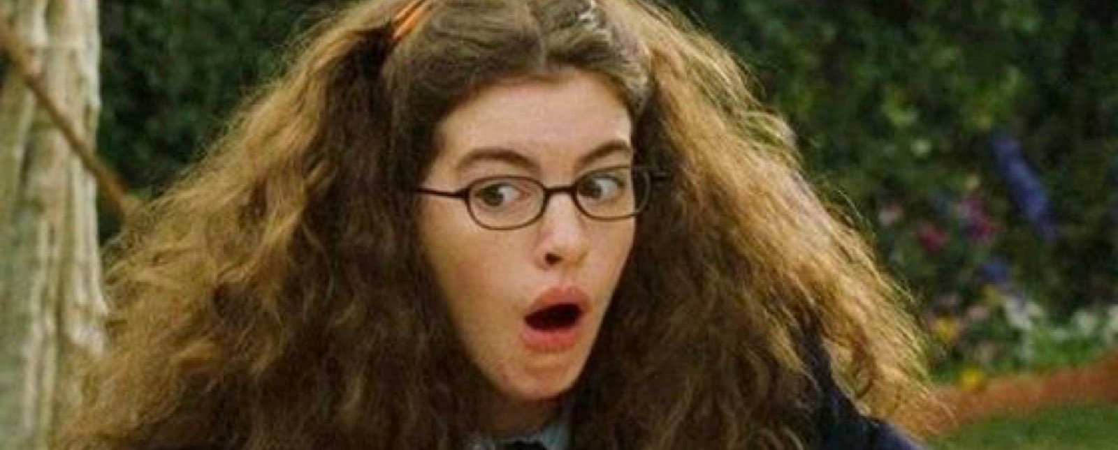 ¿Cabello esponjoso y con frizz? Controla tu cabello en clima humedo